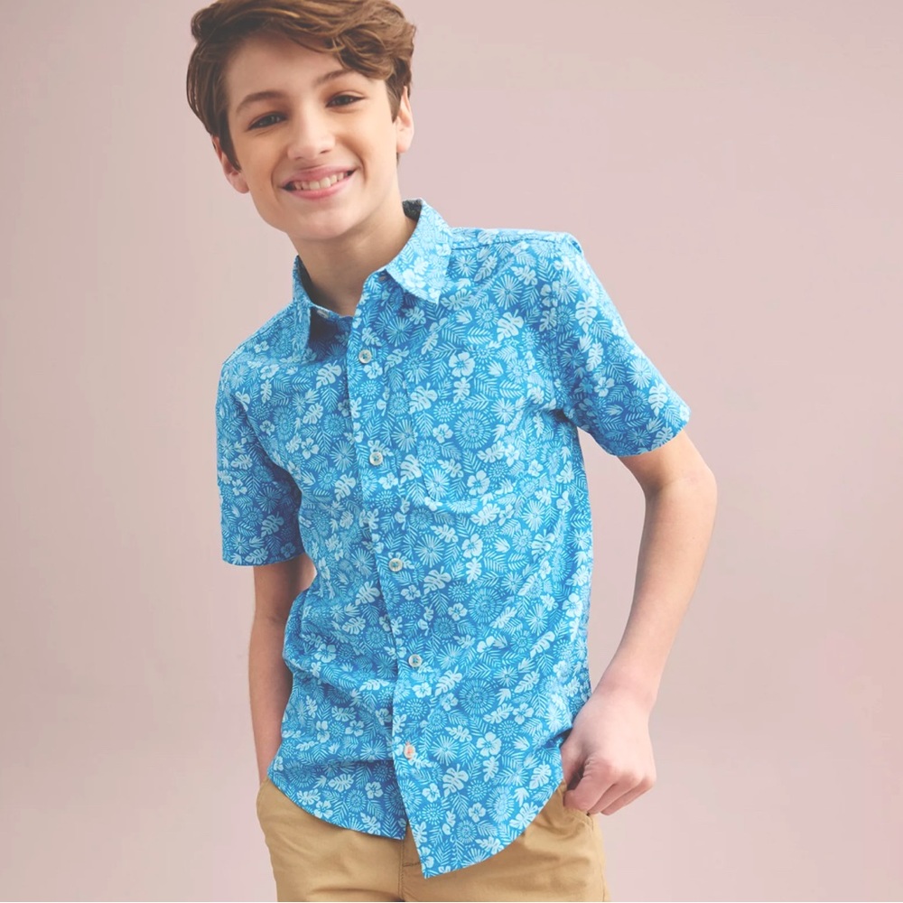 NWT! Boys L Tropical Blue Button Front Shirt